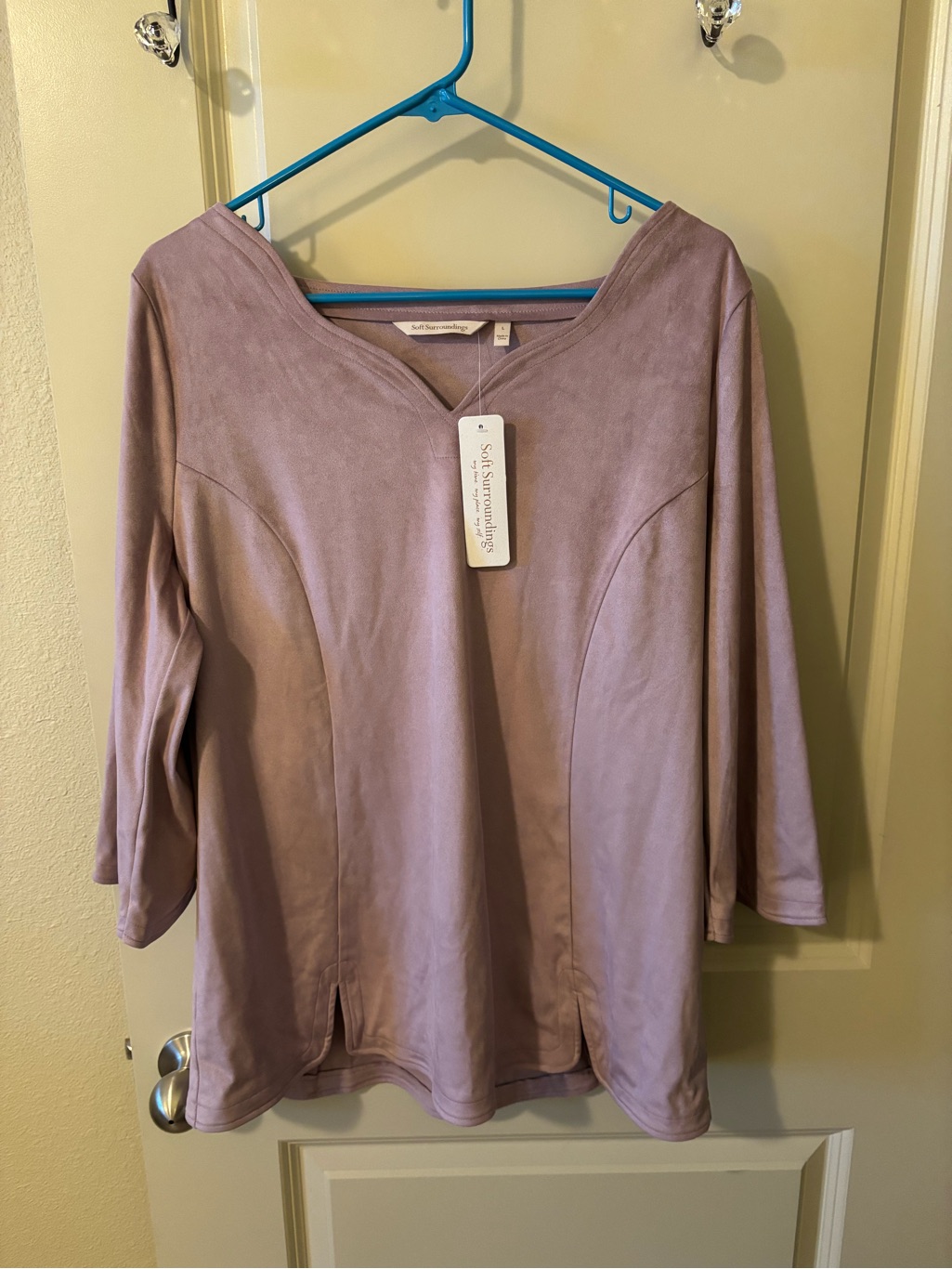 Soft Surroundings Lavendar V-Neck Suede-Look Women's Top Nwt - Spring, Classy